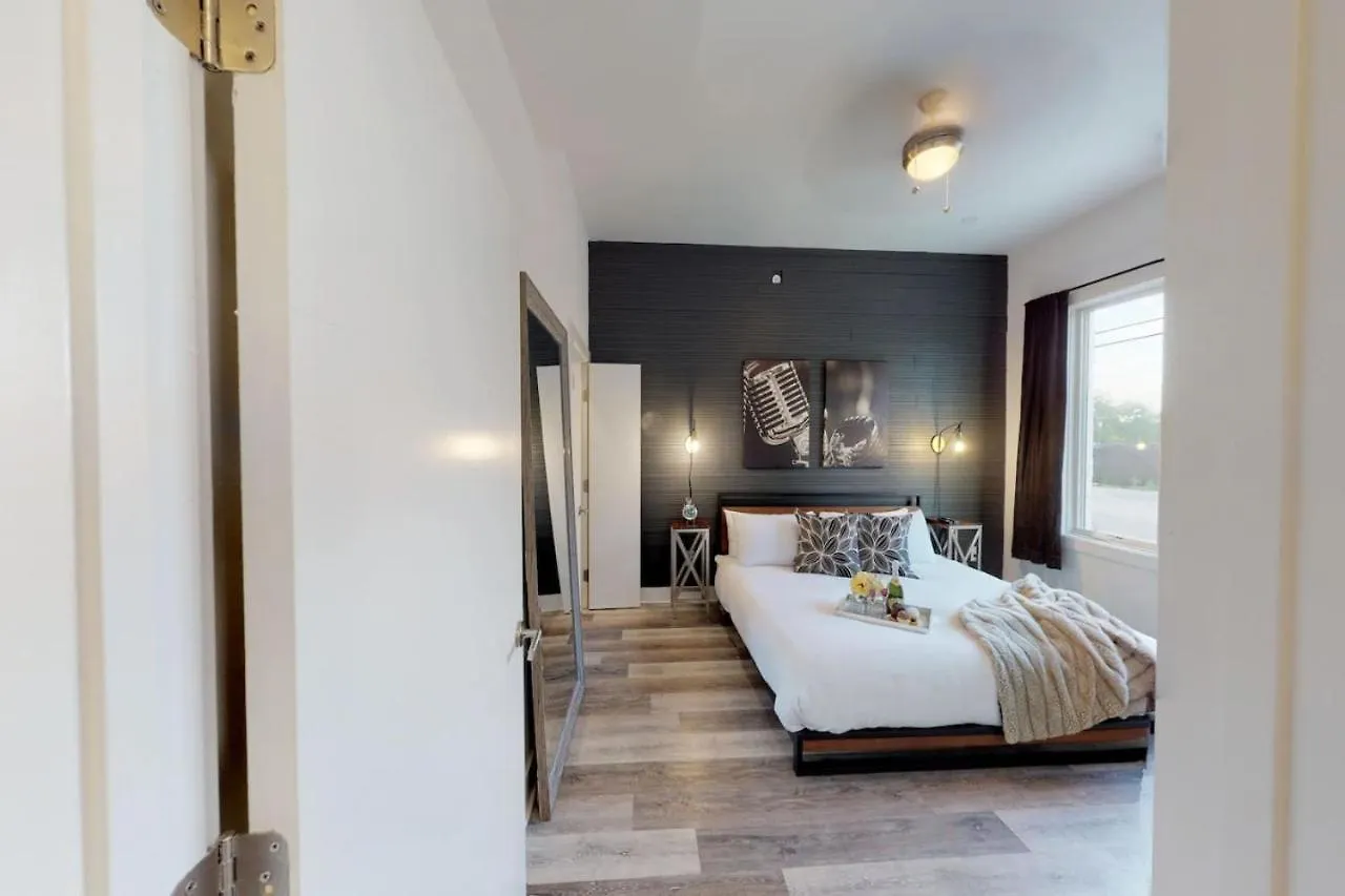 Great Location 1 Bedroom Sleeps 4 Nashville Holiday home